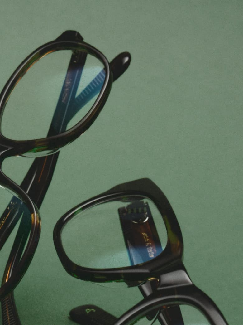 Bundle hero banner mobile