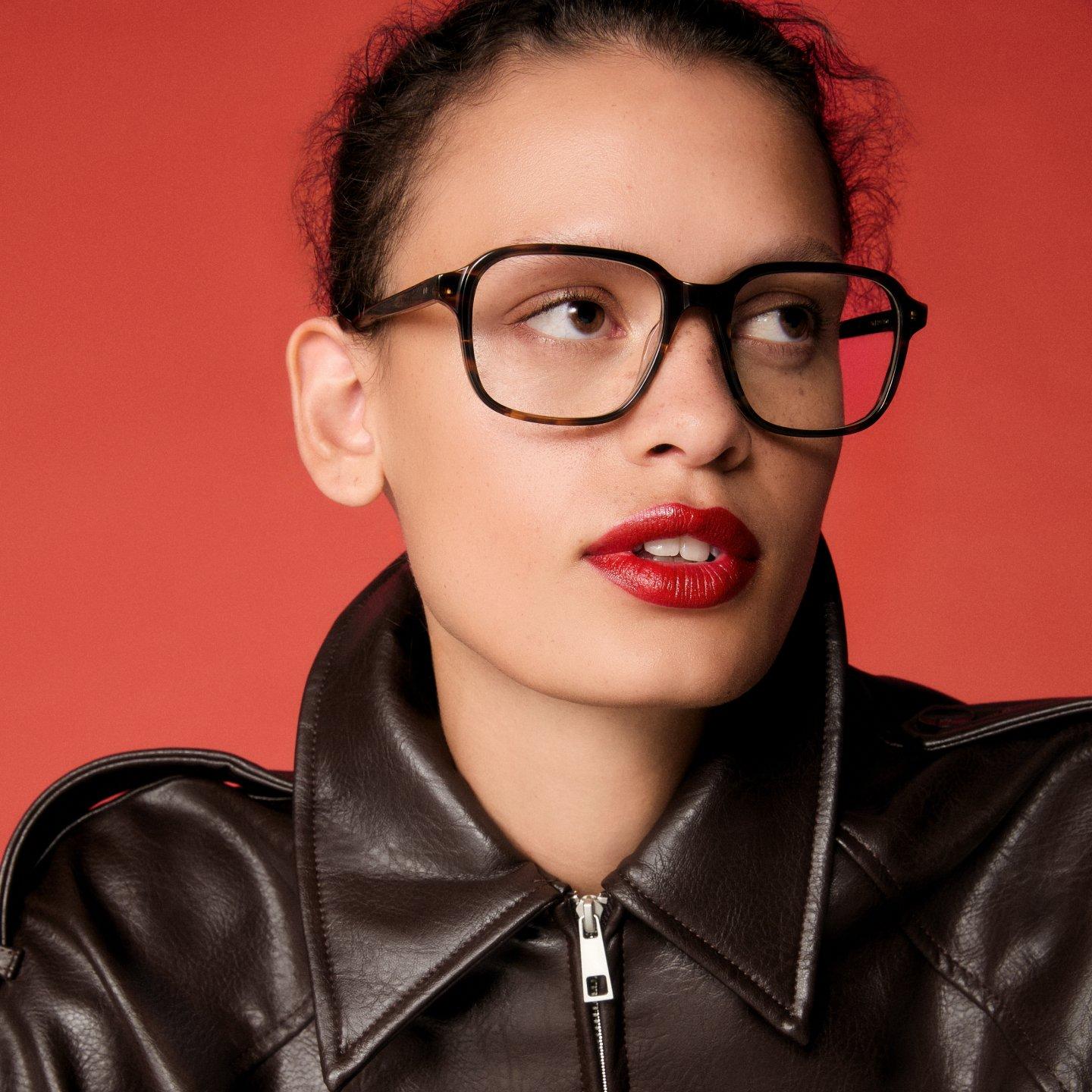 Red Background woman wearing opticals desktop