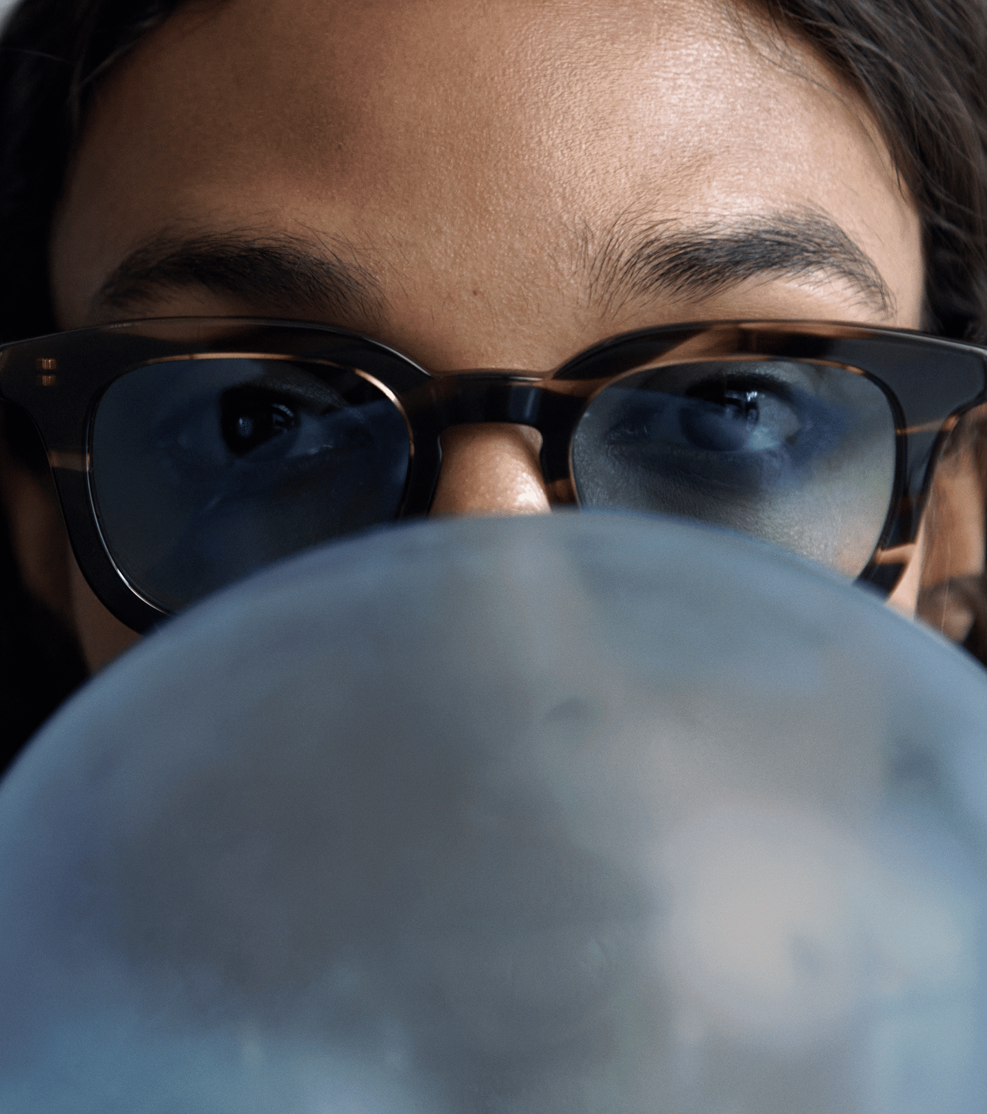 colored lens desktop image