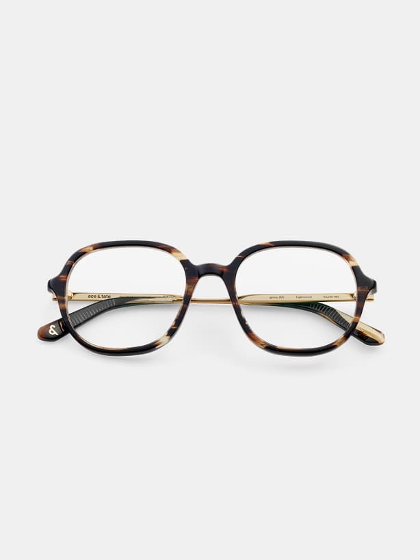 Ginny in Tigerwood