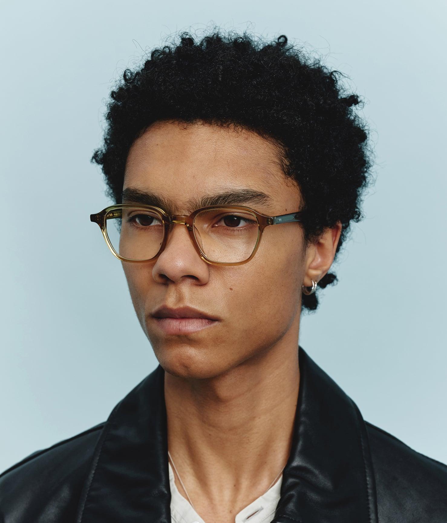 Model wearing Filipe glasses